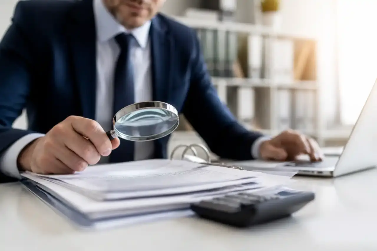 Bureau moderne et conseil financier autour du commissariat aux comptes